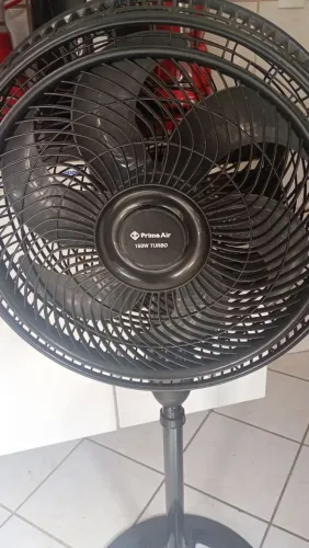 Ventilador de pé