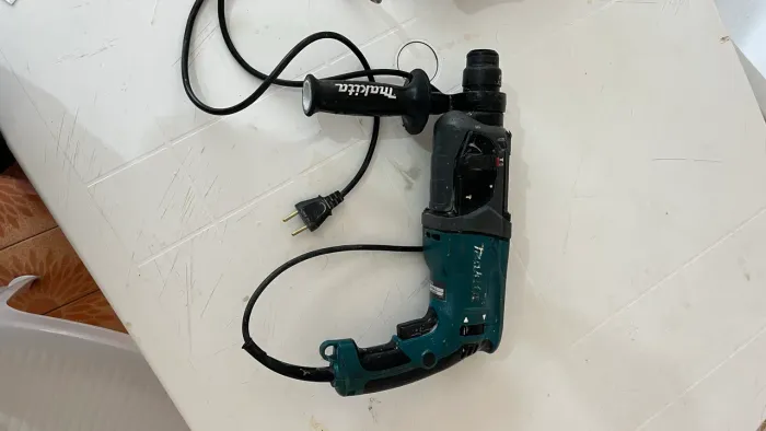 Martelete Combinado Makita HR2470, Rotativo, Rompedor, 800W, Preto/Azul