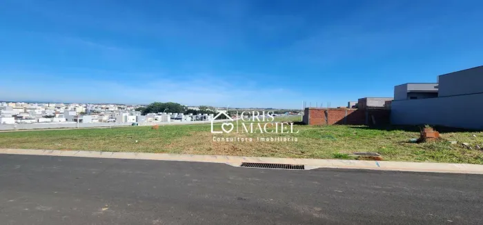 Terreno à venda no Condomínio Maria Cândida em Indaiatuba-SP!