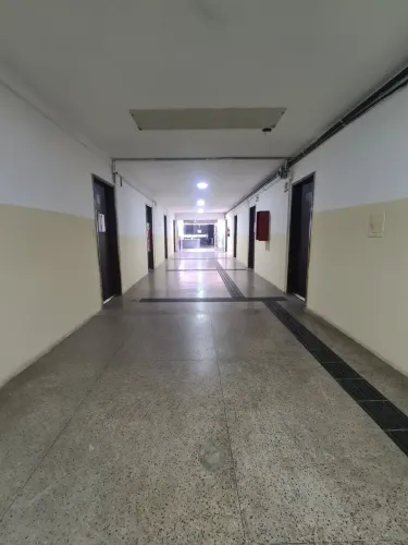 CENTRO - Andar Comercial com 14 Salas + 2 Banheiros + Elevadores - ESCOLAS E CURSOS