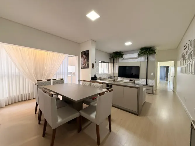 Apartamento com Closet e Churrasqueira no Bairro Jardim Itália Chapecó