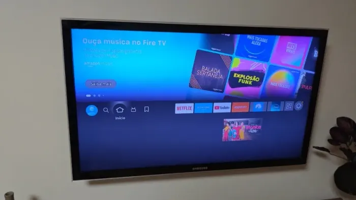 TV Samsung 40 polegadas com Amazon stick