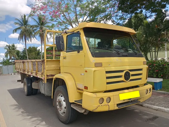 Caminhão Volkswagen 13-180 Worker