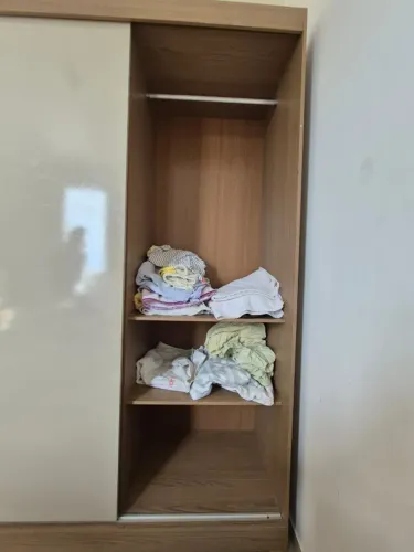 Guarda-roupa 2 portas de correr- Bartira (1,85m x 1,98m x 480mm)