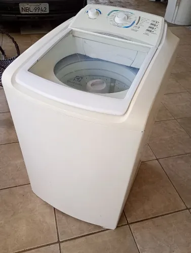 Máquina de Lavar 10kg + Frete Grátis Precinho Desapega ?