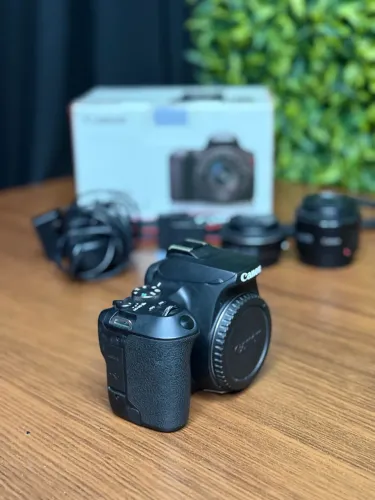 Câmera Canon SL3 - Novíssima, com lentes + acessórios 