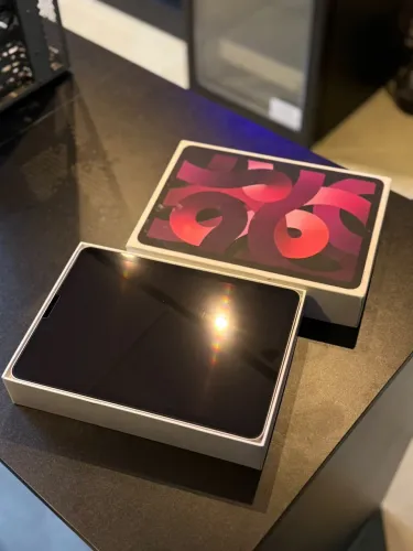 iPad Air 64GB