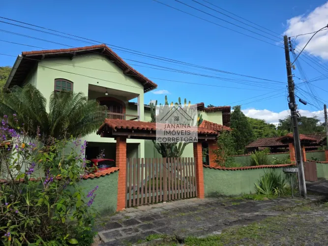 Seu refúgio particular junto à natureza em Guapimirim!