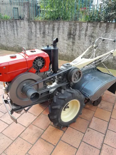 Micro trator tobatta  14 CV 