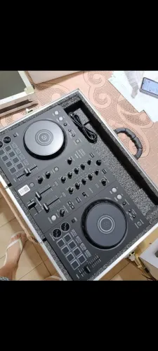FLX4 + HARD CASE