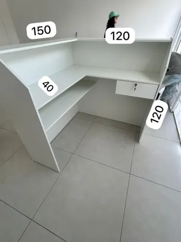 BALCÃO CAIXA ATENDIMENTO MDF NOVO CM GAVETAS CHAVE