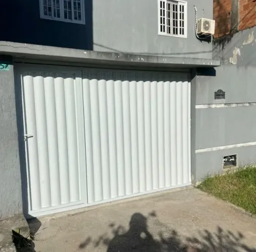 Portão de garagem alumínio búzios