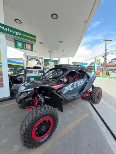 UTV MAVERICK R XRS 2025