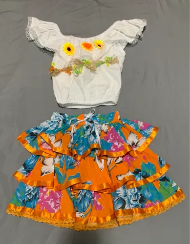 Conjunto junino infantil (veste 5 anos)