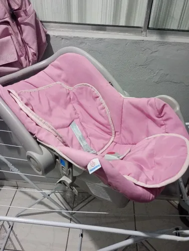 Vendo bebê conforto Galzerano <br><br>Valor: 150<br><br>Facilito a entrega...