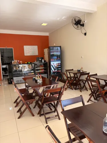 RESTAURANTE COMPLETO Á VENDA 