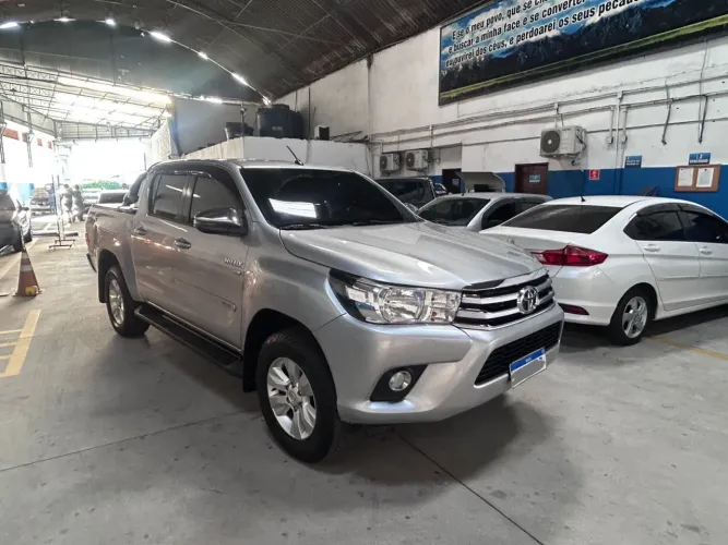 Toyota Hilux CD SRV 4X2 2.7 Flex 16V Aut. 2018