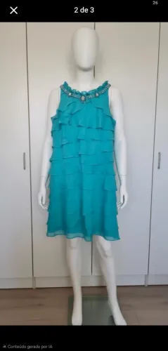 Vestido Azul com Pedrinhas 