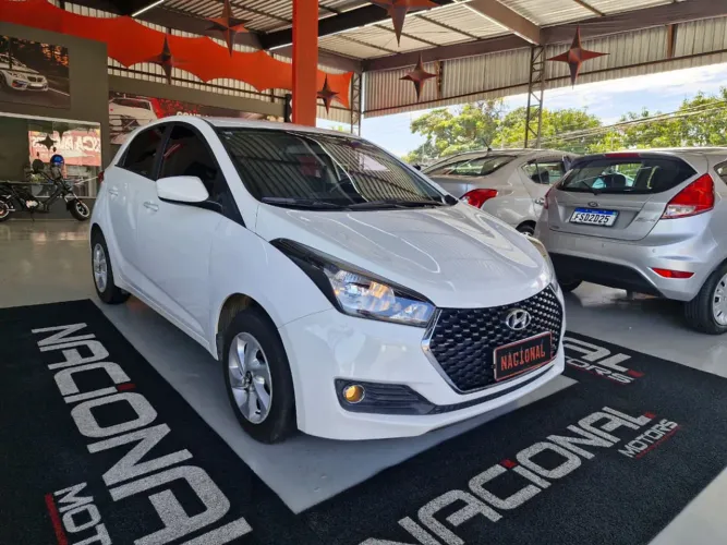 Hyundai HB20 Unique 1.0 Flex 12V Mec. 2019