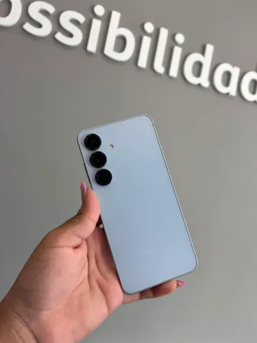 Samsung Galaxy S25 (Estado de Novo) - Completo + Nota Fiscal + Carregador