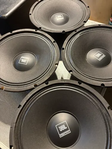 4 alto falantes JBL 12 polegadas