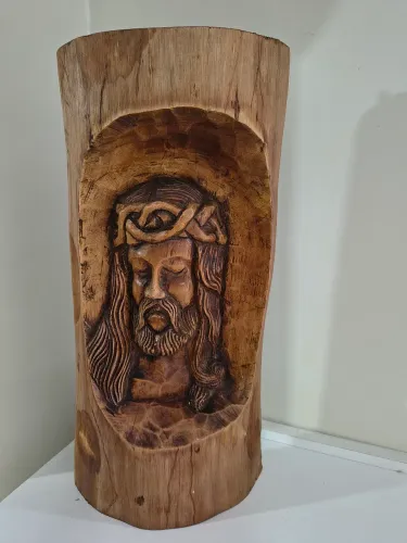 Antiga Escultura Jesus Cristo Madeira Nobre Ricamente Entalhada.