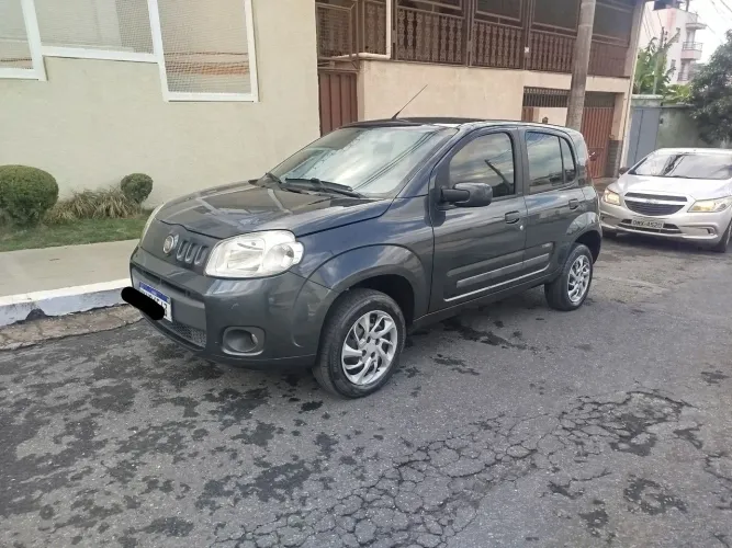 Fiat Uno Vivace Celeb. 1.0 EVO F.flex 8V 5P 2012