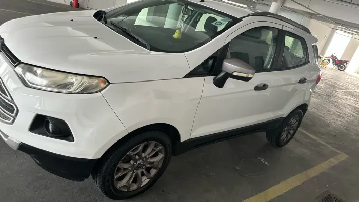 Ford Ecosport Freestyle 1.6 16V Flex 5P 2015