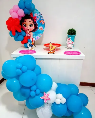 Mine festa na mesa