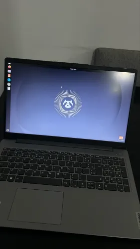 Notebook Lenovo IdeaPad 3 Core i7-1165G7 x 8 16gb ram 512gb