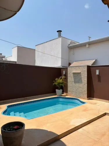 casa em condomínio fechado para alugar com energia solar armários planejados 3 quartos 1 s
