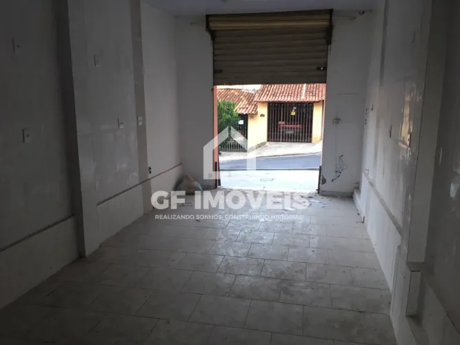 ALUGO! Loja de frente para rua com 28 m², 01 banheiro no Santa Rosa (Jaraguá) em BH
