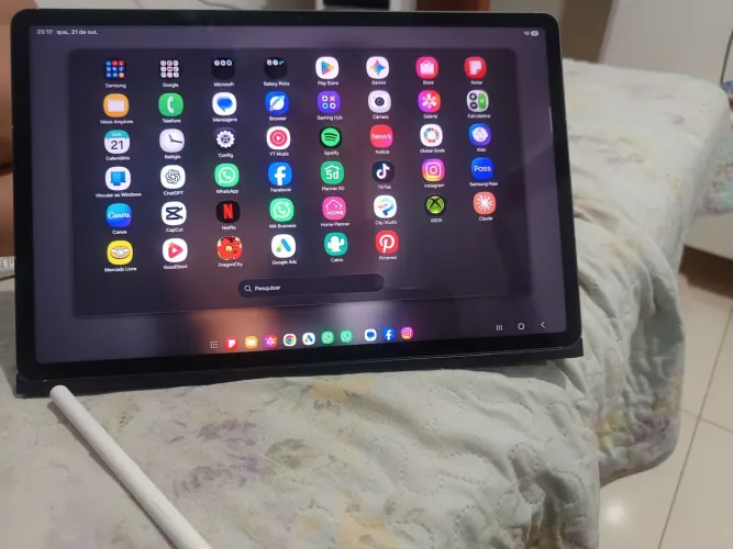 Samsung Galaxy tablet s10 plus