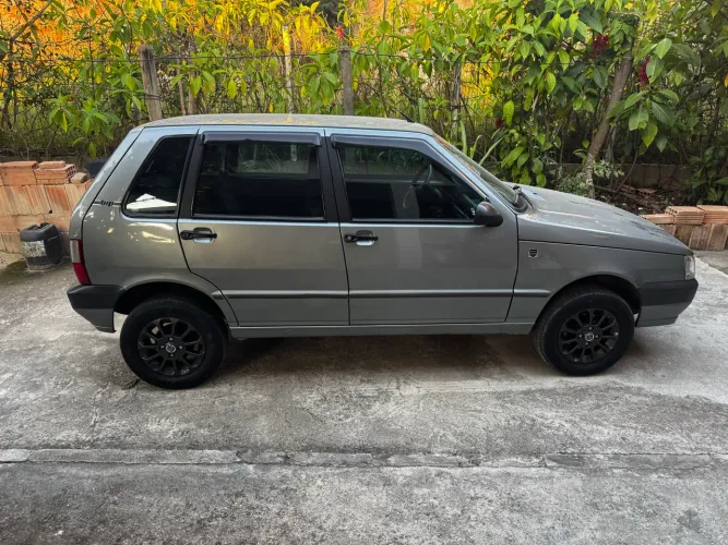 Fiat Uno Mille 1.0 Fire/ F.flex/ Economy 4P 2011