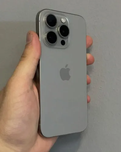 iPhone 15 Pro - 256 Natural ( Impecável )