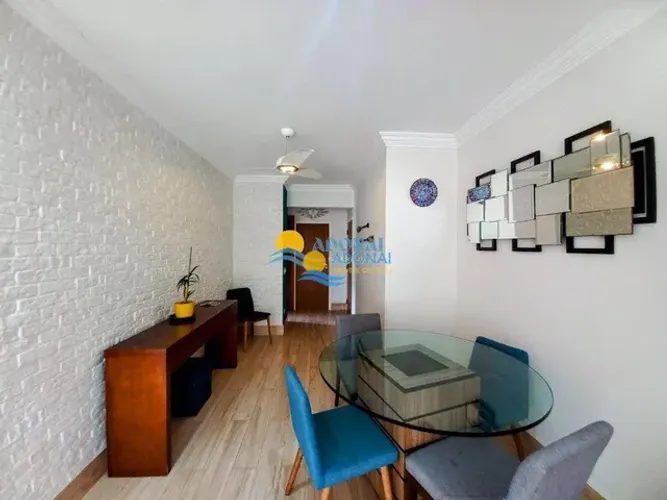 Apartamento beira-mar com sacada Pitangueiras Guarujá