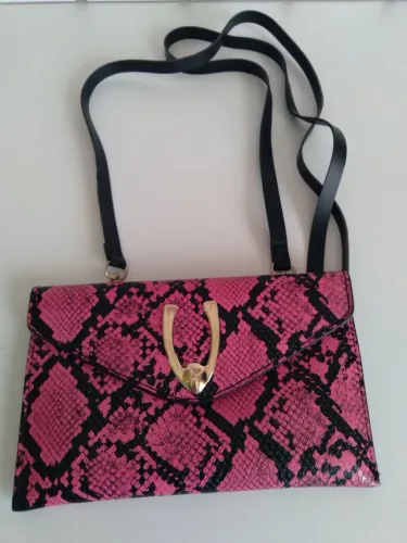 Bolsa carteira rosa estampa print com alça fecho com pressão nova