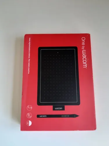 Mesa Digitalizadora One by Wacom CTL-472 - Ótimo estado<br><br><br><br>