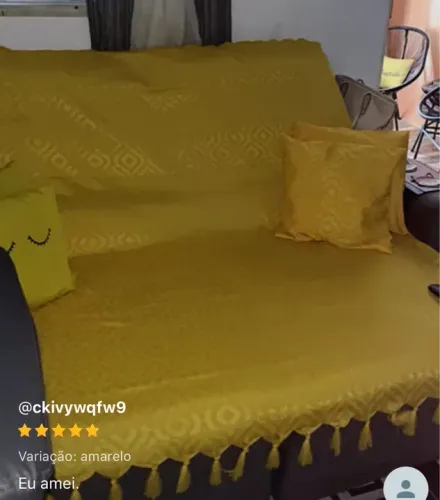 Jogo de capa para sofá em tecido amarelo