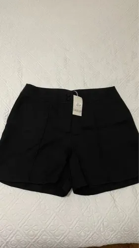 Short preto feminino