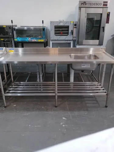 Mesa 2,0x0,70 c grade 1 cuba direita total Inox