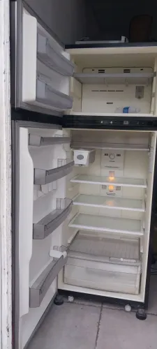 GELADEIRA  BRASTEMP. 