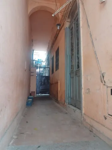 Vendo quarto com banheiro e Mezanino 