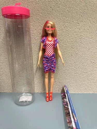 Boneca Barbie Color Reveal Série Frutinhas - Original Fashionistas Moda Mattel 