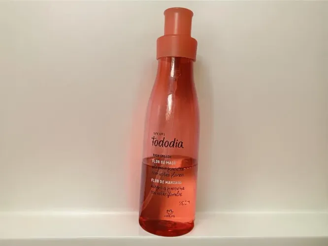 Natura Tododia - Body Splash Flor de Maçã perfume usado