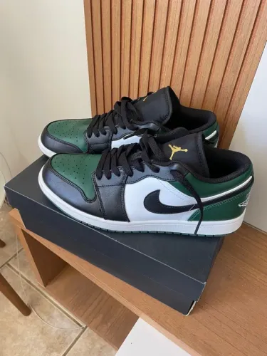 Tênis Nike Air Jordan 1 Low