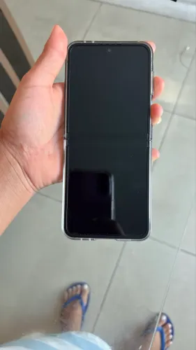Telefone galaxy z flip 