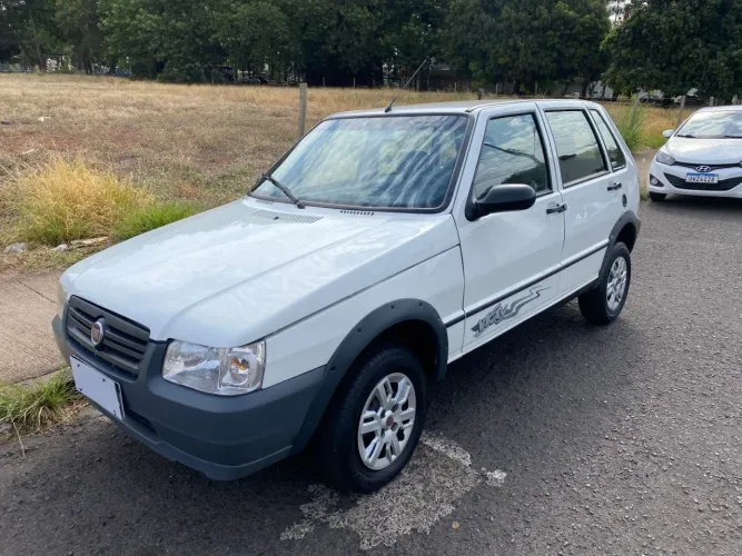 Fiat Uno Mille WAY Economy 1.0 F.flex 4P 2011