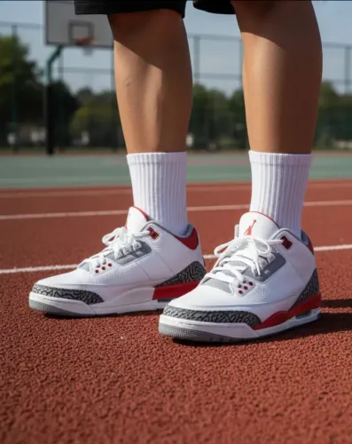 Tênis Nike Air Jordan 3 