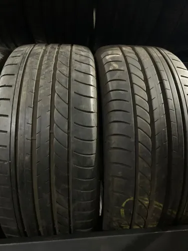 Pneu 215/50/17 EficientGoody 80 % de vida